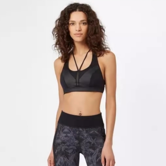 NWT Sweaty Betty Tempo Workout Sports Bra Strappy Black Medium - Picture 1 of 4